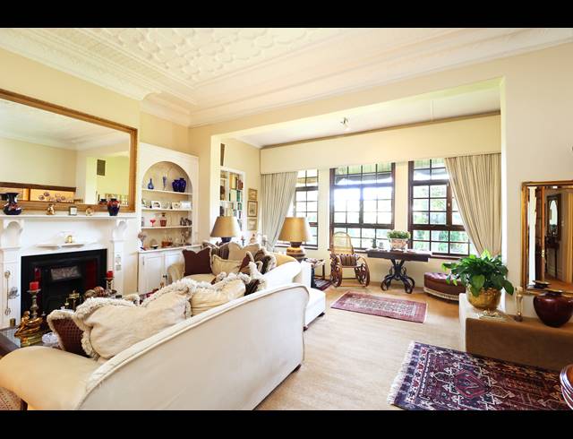3 BEDROOM HOUSE FOR SALE IN KENSINGTON